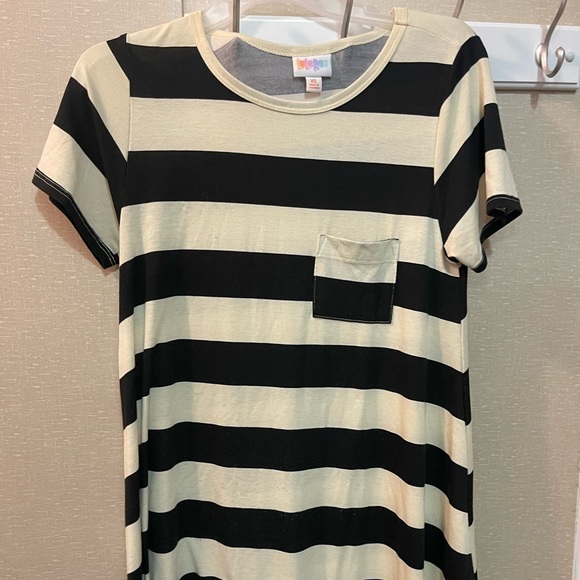 Lularoe Dress - Picture 1 of 2